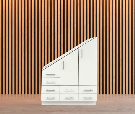 Mueble bajo escalera